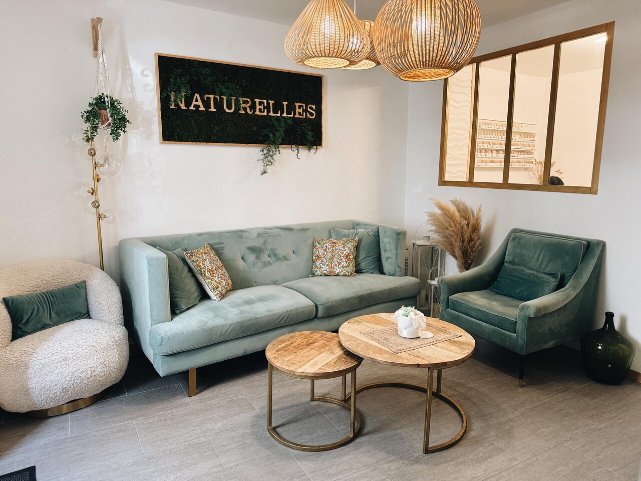 Le salon d'accueil de l'institut Natur'elles